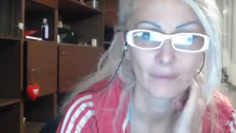 Snapshot of sexyeni chatting on September 17, 10:02 pm ENI pvt moan your name WHEN I M NOT online you tell me in SNAPCHAT deal yes add me... FREE TWITTER magiconline101...... online show from September 17, 10:02 pm