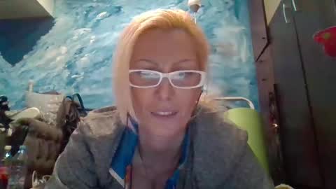 Snapshot of sexyeni chatting on March 1, 12:17 am ENI pvt moan your name WHEN I M NOT online you tell me in SNAPCHAT deal yes add me... FREE TWITTER magiconline101...... online show from March 1, 12:17 am