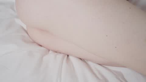 Snapshot of sexygamesx chatting on January 7, 8:45 am SexyGames online show from January 7, 8:45 am