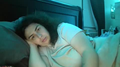 Snapshot of sexygoddesslizaaa chatting on September 15, 2:35 am ETERNAL GODDESS WOMAN online show from September 15, 2:35 am