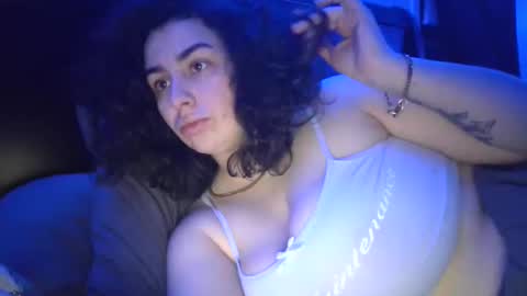 Snapshot of sexygoddesslizaaa chatting on January 11, 7:17 am ETERNAL GODDESS WOMAN online show from January 11, 7:17 am