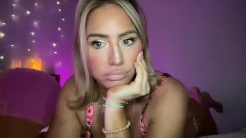 Snapshot of sexygoodvibebabe69 chatting on December 28, 11:30 am Ashley Love online show from December 28, 11:30 am