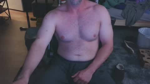 sexyhorndawg online show from November 12, 3:09 am