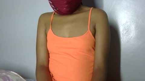 Snapshot of sexyhoty629516 chatting on September 15, 8:43 pm calmsissy online show from September 15, 8:43 pm