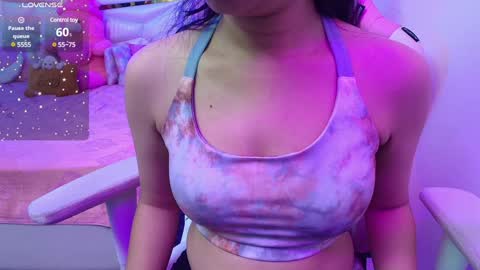 sexyislive online show from February 5, 7:10 pm
