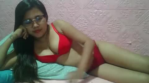 sexyjessa20 online show from February 3, 6:40 am