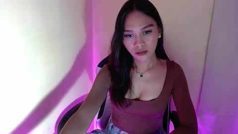 Snapshot of sexykarina_ chatting on September 12, 11:12 am Karina3 online show from September 12, 11:12 am
