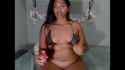 Snapshot of sexykitten147 chatting on September 10, 9:54 am SexyKitten147 online show from September 10, 9:54 am