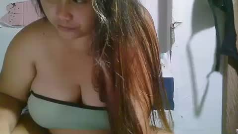 sexykittymom online show from March 5, 7:16 am