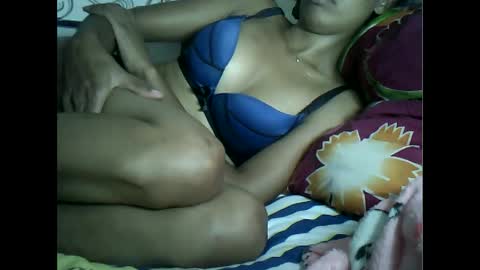 sexylarra12 online show from December 31, 7:53 am