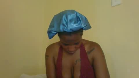 sexylavie online show from December 15, 6:09 am