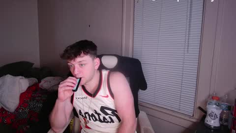 Snapshot of sexylax69 chatting on January 5, 1:35 am sexylax69 online show from January 5, 1:35 am