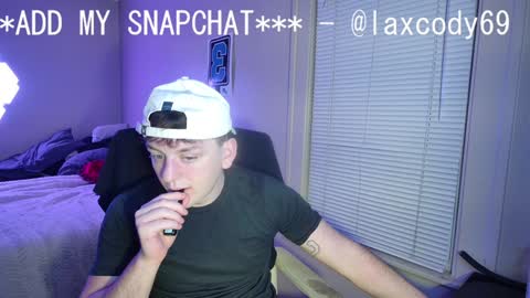 Snapshot of sexylax69 chatting on January 16, 1:27 am sexylax69 online show from January 16, 1:27 am