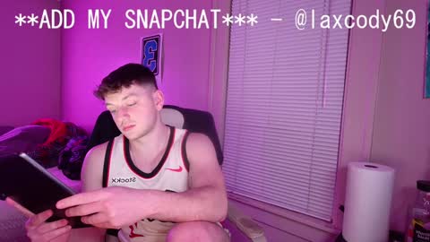 Snapshot of sexylax69 chatting on January 30, 1:33 am sexylax69 online show from January 30, 1:33 am
