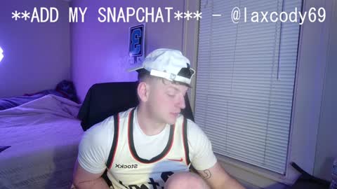 Snapshot of sexylax69 chatting on January 28, 1:39 am sexylax69 online show from January 28, 1:39 am
