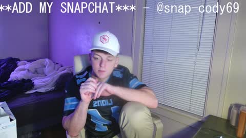 Snapshot of sexylax69 chatting on December 6, 1:24 am sexylax69 online show from December 6, 1:24 am