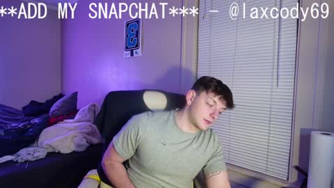 Snapshot of sexylax69 chatting on January 11, 1:37 am sexylax69 online show from January 11, 1:37 am