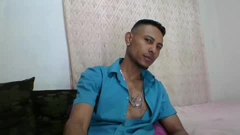 Sexy leon online show from March 18, 6:30 am