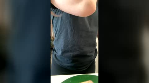 sexylexy304 online show from July 17, 1:29 am