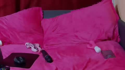 Snapshot of sexylidya chatting on March 7, 3:51 am Sexylidya online show from March 7, 3:51 am