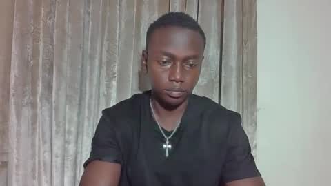 sexylinkebony2 online show from March 2, 9:38 am