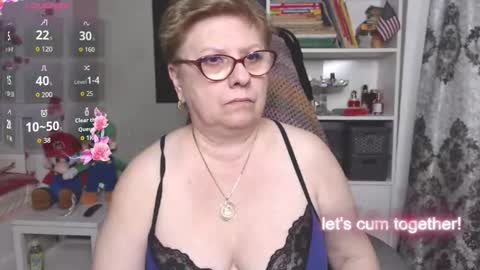 sexylynette4u online show from February 9, 10:30 am