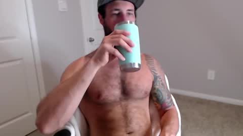Snapshot of sexymanmk26 chatting on March 7, 1:40 pm lets go private im ready to play pvt cum online show from March 7, 1:40 pm