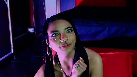 Snapshot of sexynaf chatting on February 22, 1:44 am N A F online show from February 22, 1:44 am