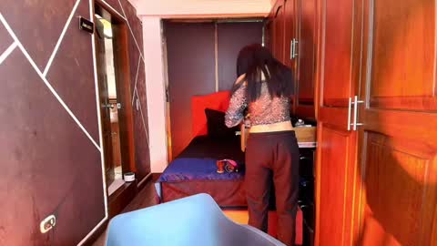 Snapshot of sexynaf chatting on February 6, 7:29 pm N A F online show from February 6, 7:29 pm