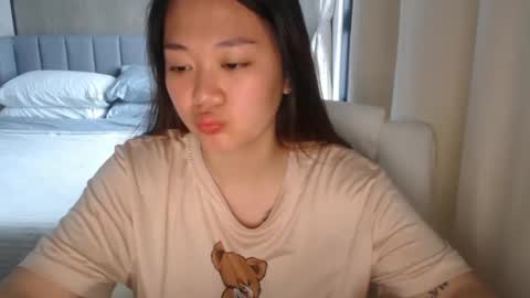 sexypenguin13 online show from December 2, 10:13 am