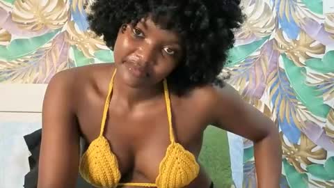 Lee online show from February 18, 10:31 pm