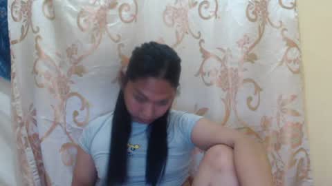 sexypetiteraine online show from August 8, 12:26 pm