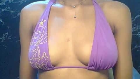 sexypussy000 online show from January 18, 11:47 pm