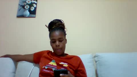 Snapshot of sexyqueen3457132 chatting on February 26, 2:27 pm DOVY ACHIENG online show from February 26, 2:27 pm