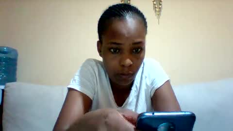 Snapshot of sexyqueen3457132 chatting on September 19, 8:40 am DOVY ACHIENG online show from September 19, 8:40 am