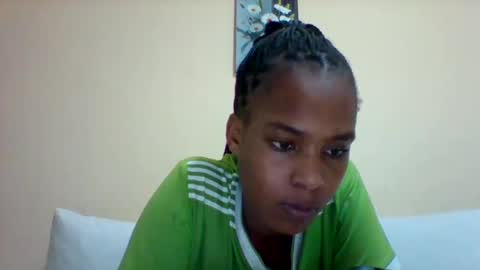 Snapshot of sexyqueen3457132 chatting on February 24, 3:42 pm DOVY ACHIENG online show from February 24, 3:42 pm