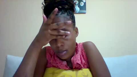 Snapshot of sexyqueen3457132 chatting on February 20, 6:03 pm DOVY ACHIENG online show from February 20, 6:03 pm