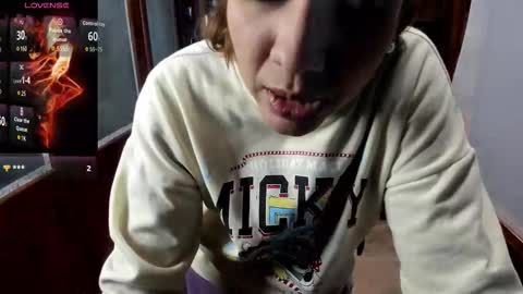 R A C H E L online show from November 15, 12:18 pm