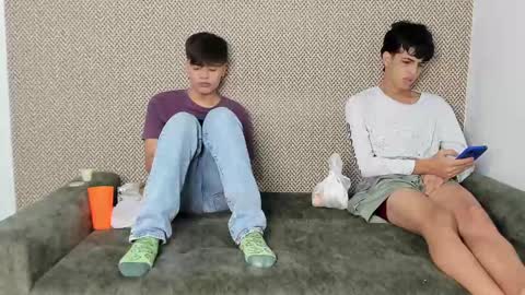 Snapshot of sexys_boys18 chatting on February 28, 1:03 pm MATIAS-18 THIAHO -18 MAX-19 NICOKALY-19 CAIN-19 MOD ESTEBAN online show from February 28, 1:03 pm