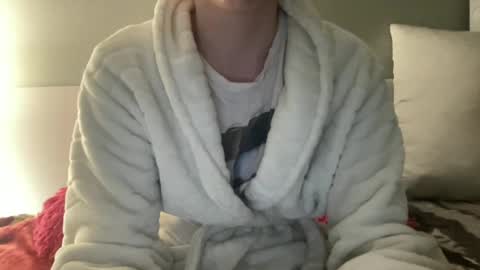 Snapshot of sexyskylar2016 chatting on February 14, 6:23 am Sexy Skylar online show from February 14, 6:23 am
