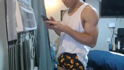 sexystrongcum online show from February 9, 2:15 am