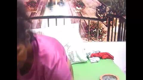 sexyva4u2luv online show from March 3, 5:52 pm