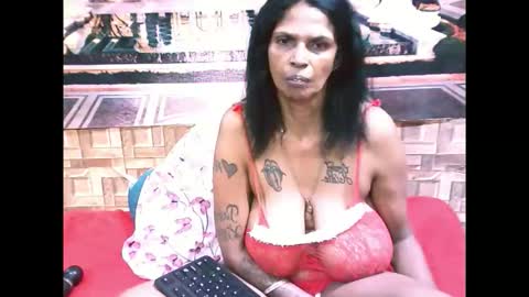 sexyva4u2luv online show from January 14, 7:11 pm