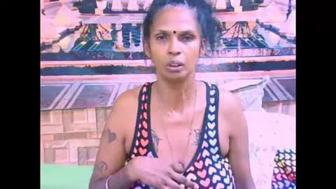 sexyva4u2luv online show from September 15, 6:31 pm