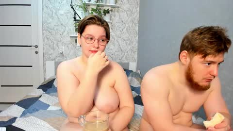 sexyy_room online show from December 19, 3:35 am