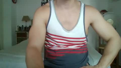 Snapshot of sexyyphilip chatting on February 27, 8:20 pm sexyyphilip online show from February 27, 8:20 pm