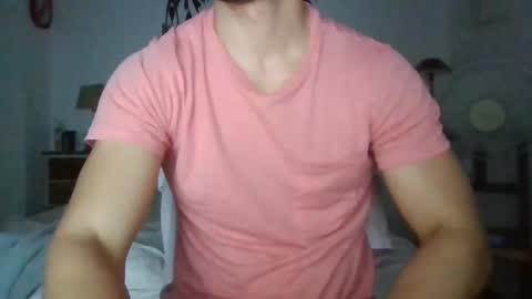 Snapshot of sexyyphilip chatting on February 5, 9:04 am sexyyphilip online show from February 5, 9:04 am