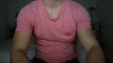 Snapshot of sexyyphilip chatting on January 30, 3:00 am sexyyphilip online show from January 30, 3:00 am