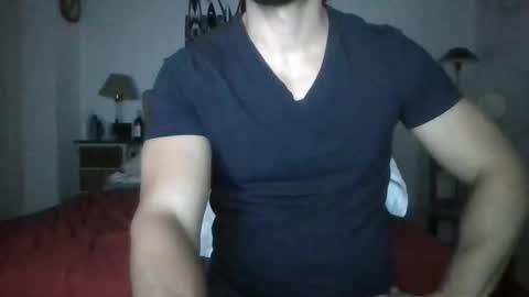 Snapshot of sexyyphilip chatting on March 11, 1:48 am sexyyphilip online show from March 11, 1:48 am