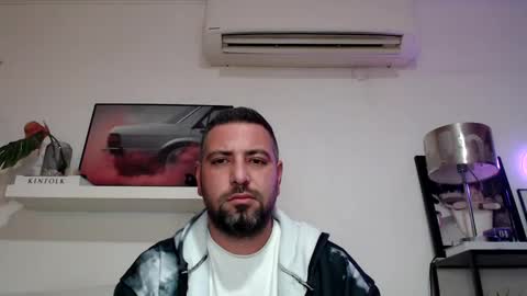 Snapshot of sexyyturkk chatting on December 8, 12:02 am Arda online show from December 8, 12:02 am